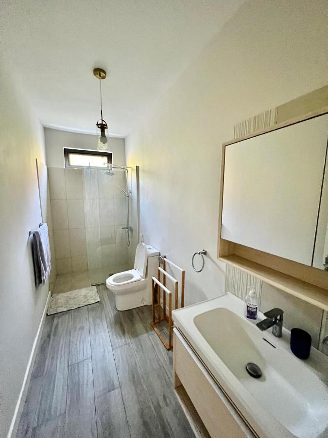 Seabreeze Flat - 5 Minutes Walk To The Pereybere *